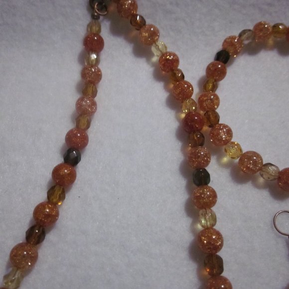 Multi Brown Necklace Set. - Picture 4 of 6